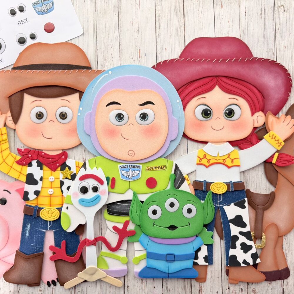 Combo Toy Story Gisele Souza